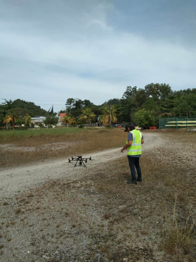 Persiapan & Uji Lepas Landas Drone Multirotor