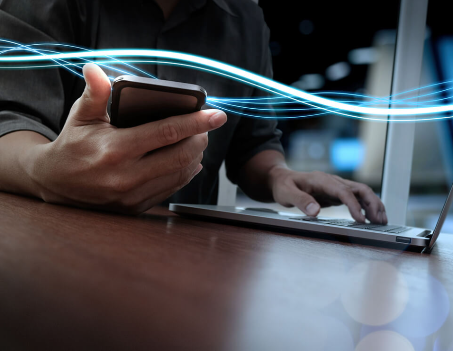 Akses Kembaran Digital Spasial 3D dari Laptop dan Smartphone